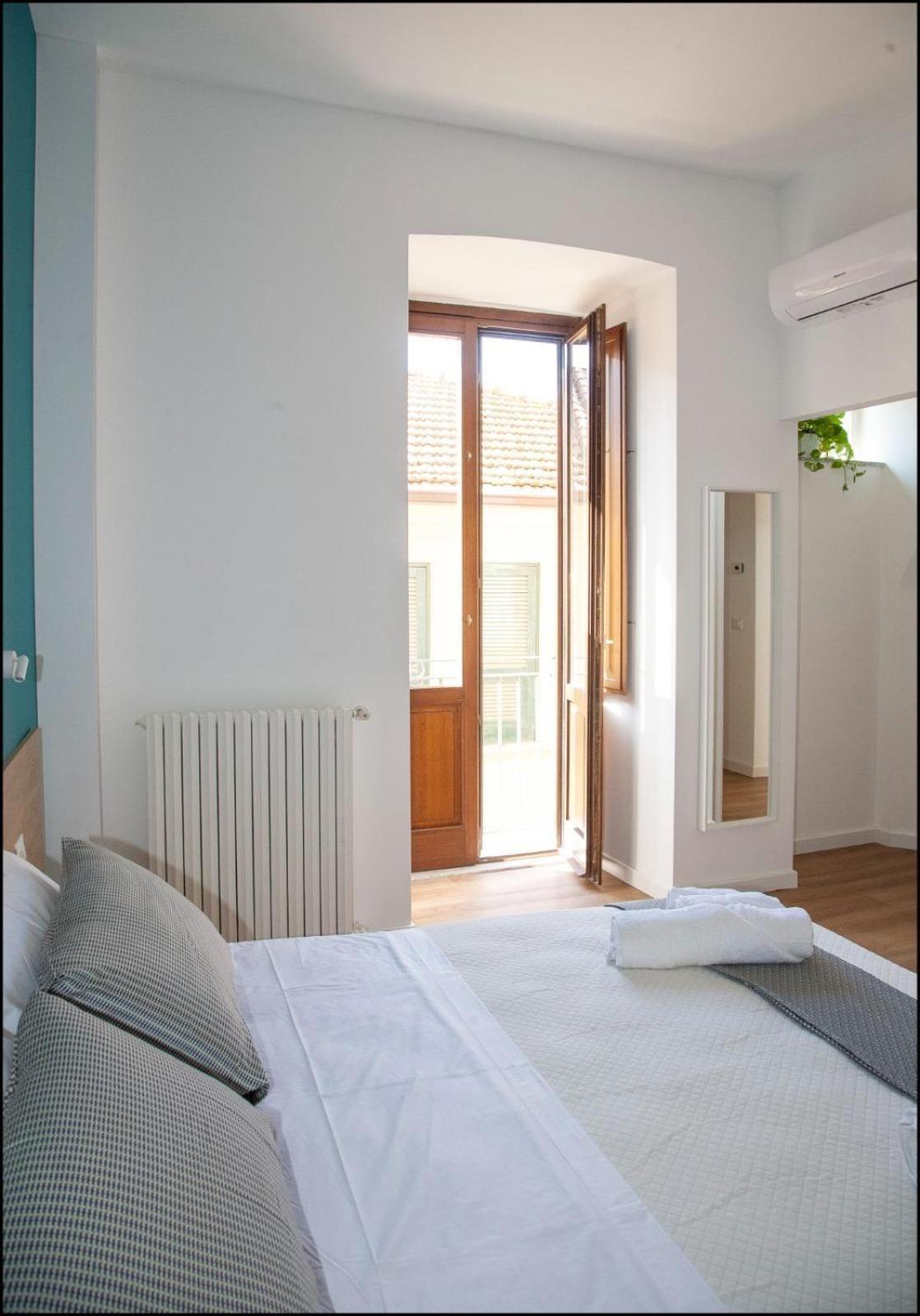 Dimora Marconi Appartement Vibo Valentia Buitenkant foto