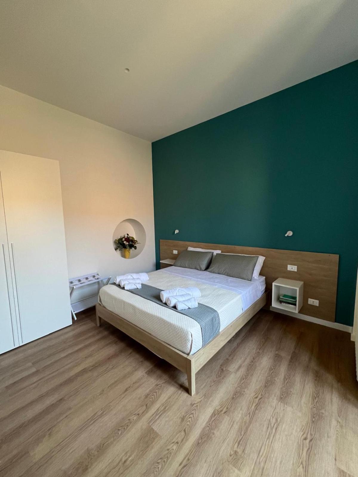 Dimora Marconi Appartement Vibo Valentia Buitenkant foto